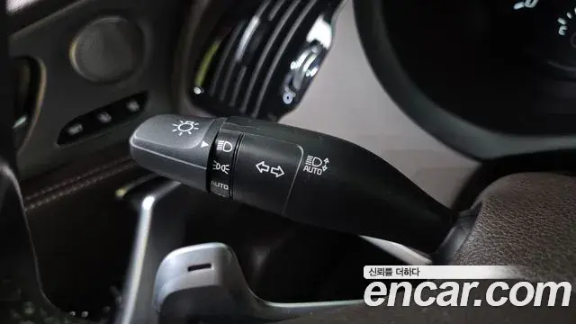 Kia Stinger 2018 — Photo 14/34