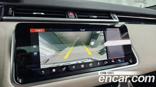 Land Rover Range Rover Velar 2019 — Şəkil 11/20
