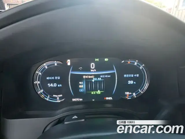 Cadillac Escalade 2020 — ფოტო 5/15