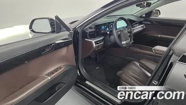 Hyundai Grandeur 2023 — Фото 10/20