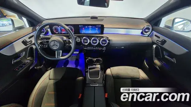 Mercedes-Benz CLA-Class 2026 — Фото 9/17