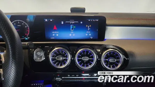 Mercedes-Benz CLA-Class 2026 — Фото 15/17
