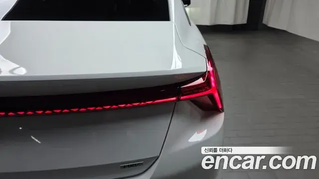 Kia K8 2023 — ფოტო 24/33