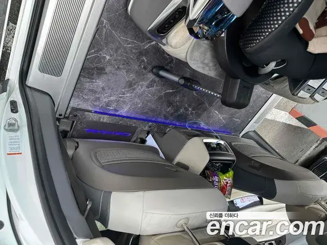 Kia Carnival 2024 — ფოტო 1/14