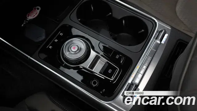 Kia Carnival 2025 — Фото 9/20