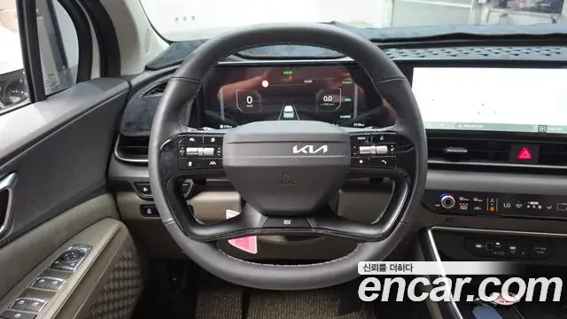 Kia Carnival 2025 — Фото 13/20