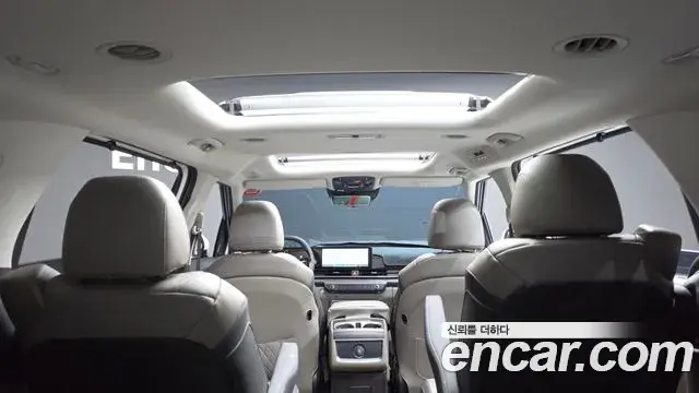 Kia Carnival 2025 — ფოტო 11/34