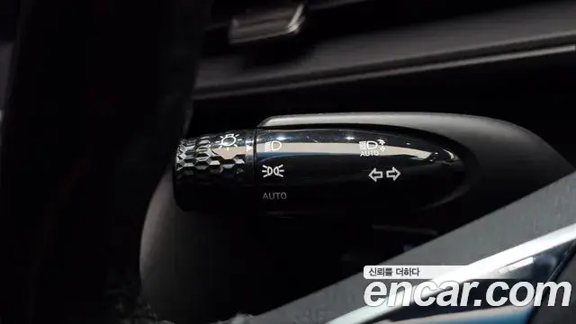 Hyundai Staria 2022 — Фото 16/20