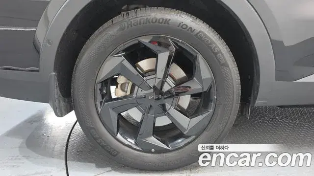 Kia Sorento 2025 — ფოტო 18/20