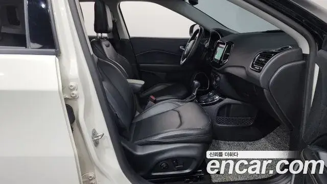 Jeep Compass 2019 — Şəkil 3/32