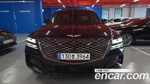 Genesis GV80 2023 — Photo 19/20
