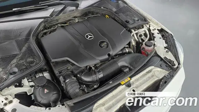 Mercedes-Benz C-Class 2018 — Фото 6/20