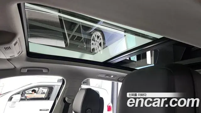 Volkswagen Tiguan 2020 — ფოტო 15/35