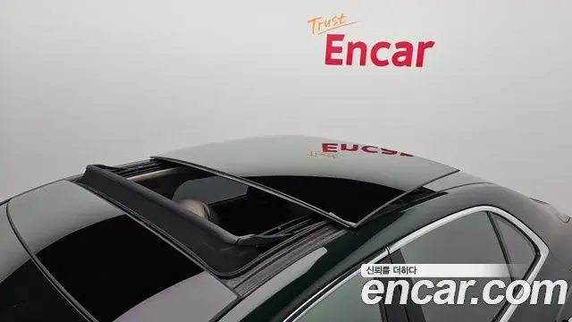 Bentley Flying Spur 2021 — ფოტო 3/35
