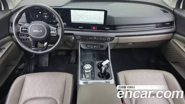 Kia Carnival 2024 — Photo 7/20