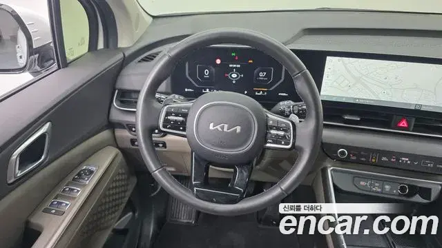 Kia Carnival 2024 — Photo 13/20