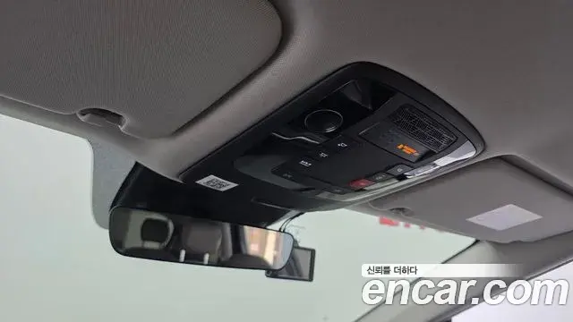 Kia Carnival 2024 — Photo 17/20