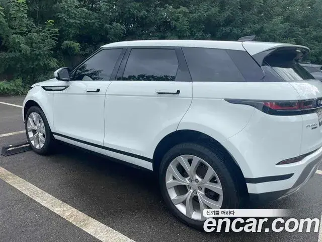 Land Rover Range Rover Evoque 2020 — Photo 9/20