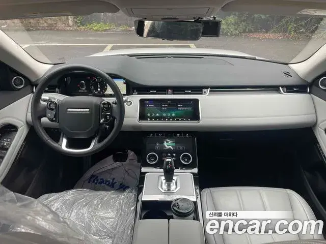 Land Rover Range Rover Evoque 2020 — Photo 10/20