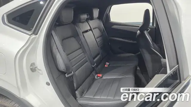 Renault Samsung Arkana 2025 — Фото 12/20