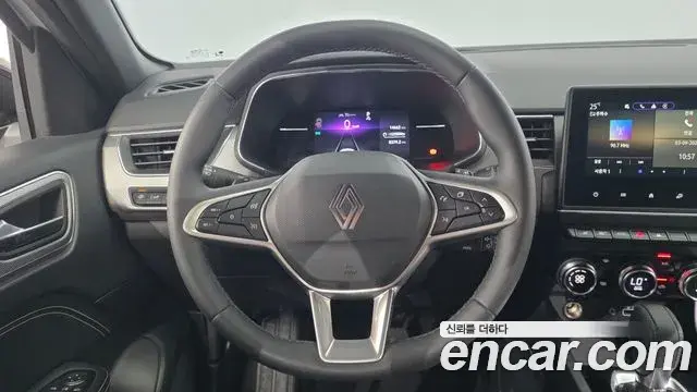 Renault Samsung Arkana 2025 — Фото 15/20