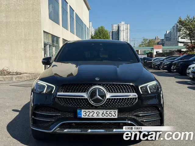 Mercedes-Benz GLE-Class 2021 — Photo 3/12