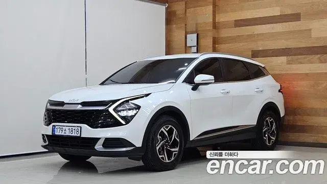 Kia Sportage 2021 — Фото 10/20