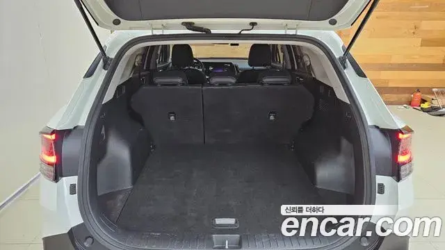 Kia Sportage 2021 — Фото 5/20
