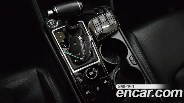 Kia Sportage 2021 — Фото 11/20