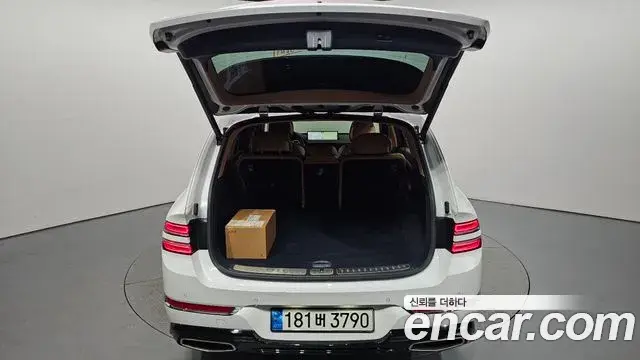 Genesis GV80 2022 — Photo 16/20