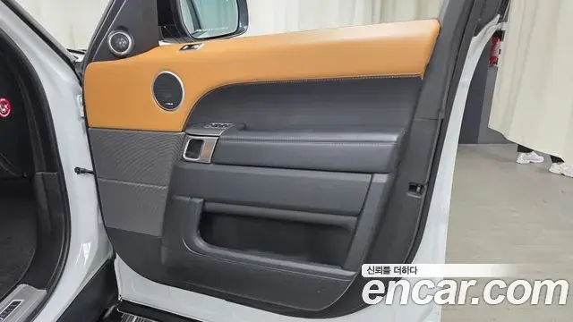Land Rover Range Rover Sport 2019 — Şəkil 12/39
