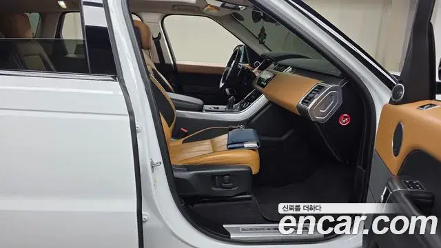Land Rover Range Rover Sport 2019 — Şəkil 24/39