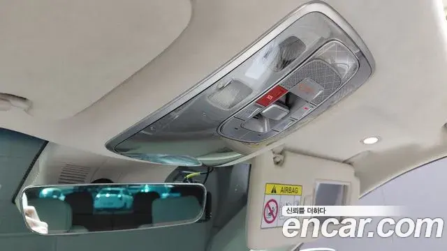 Genesis GV80 2023 — Photo 12/35