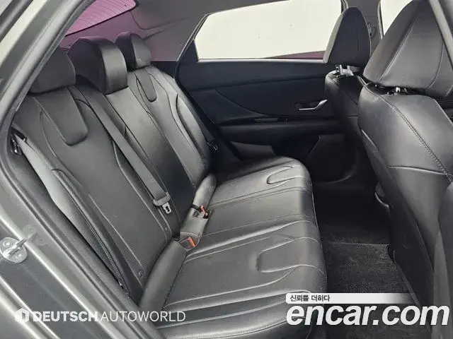 Hyundai Avante 2021 — Photo 16/20