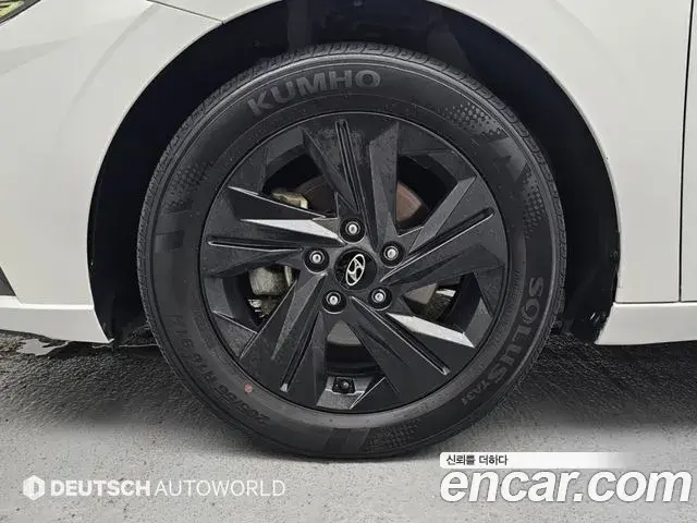 Hyundai Avante 2023 — Фото 19/20