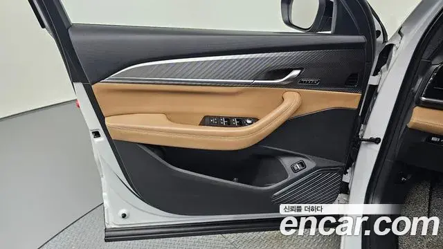 Renault Samsung Grand Koleos 2025 — Şəkil 13/30