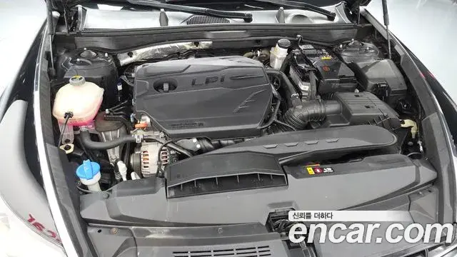 Hyundai Sonata 2022 — Фото 6/20