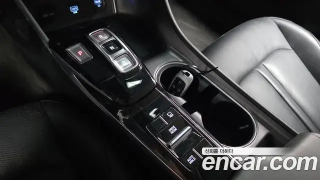 Hyundai Sonata 2022 — Фото 9/20