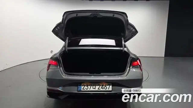 Hyundai Avante 2022 — Фото 20/20