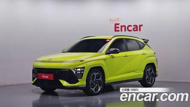 Hyundai Kona 2025 — Фото 1/20