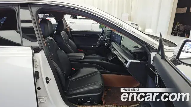 Hyundai Grandeur 2023 — Photo 11/20