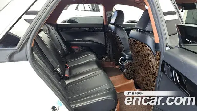 Hyundai Grandeur 2023 — Photo 12/20