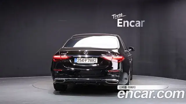 Mercedes-Benz S-Class 2021 — Photo 5/33