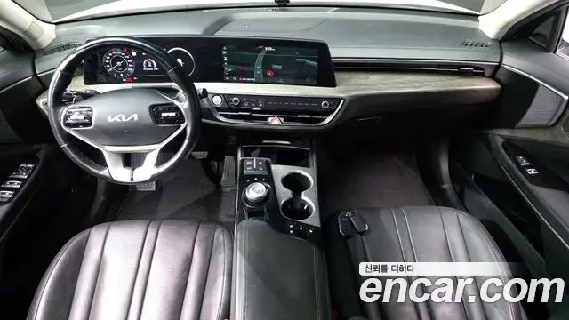 Kia K8 2021 — Photo 7/20