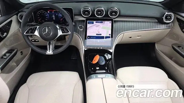 Mercedes-Benz C-Class 2025 — Фото 7/20