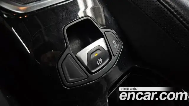 Jeep Renegade 2021 — Photo 33/33
