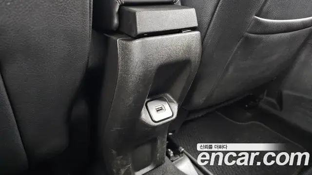 Jeep Renegade 2021 — Photo 3/33