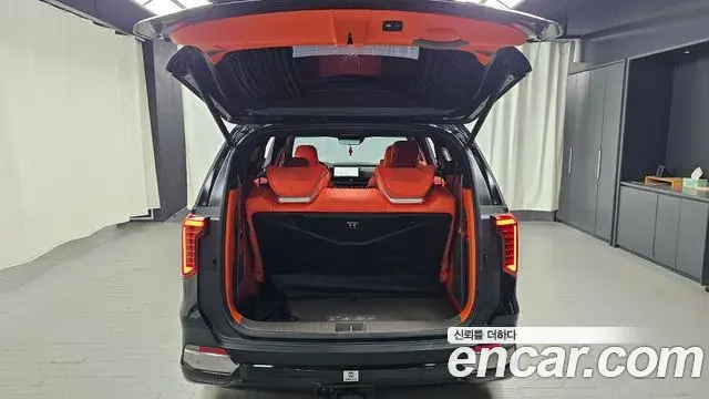 Kia Carnival 2024 — Photo 20/33