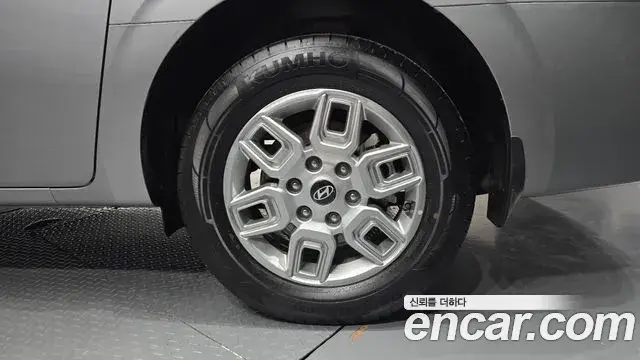 Hyundai Staria 2025 — Şəkil 4/20