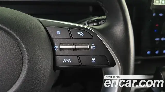 Hyundai Staria 2025 — Şəkil 13/20